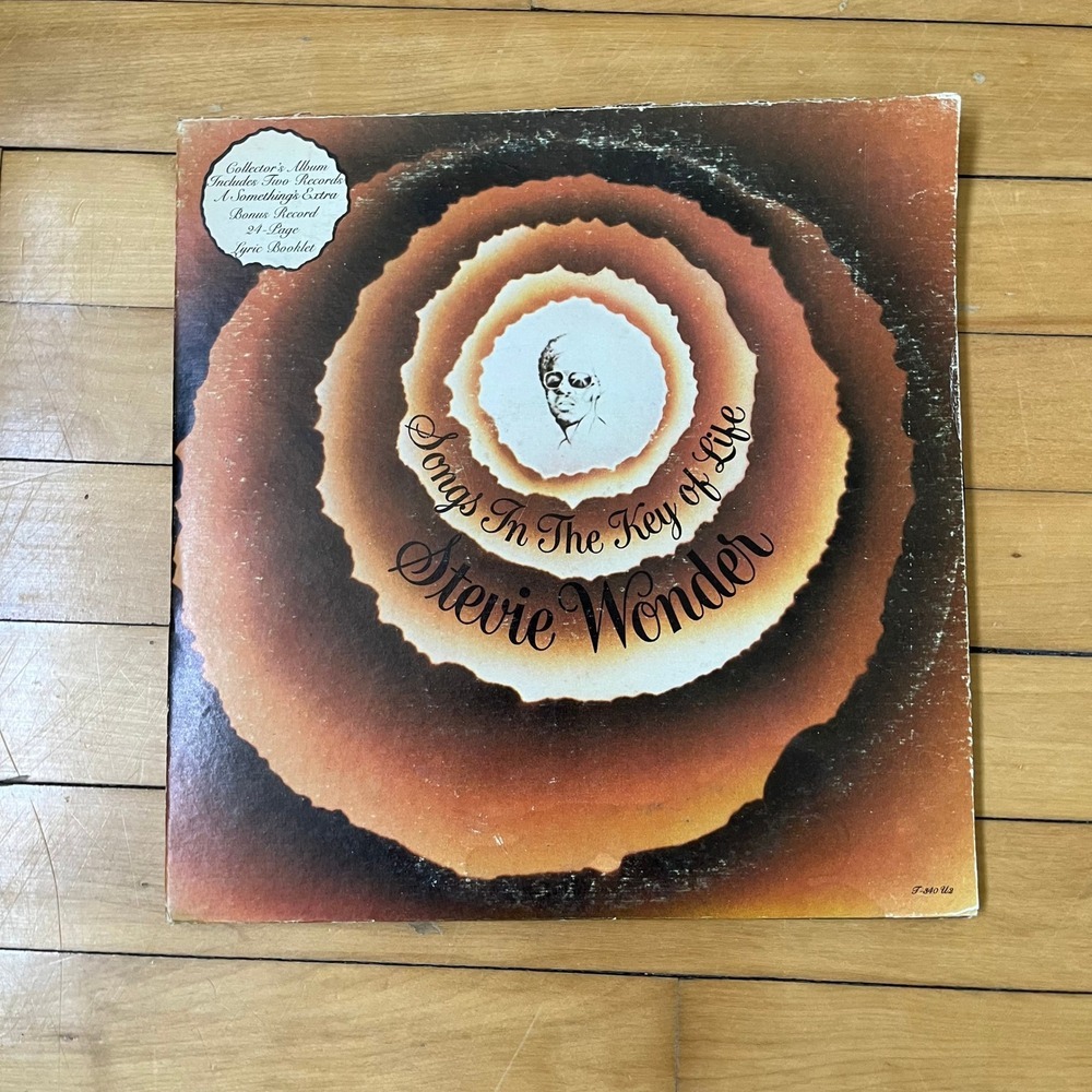 Stevie Wonder Songs In The Key of Life 1976 Vinyl 2LP Motown Gatefold w/ Booklet